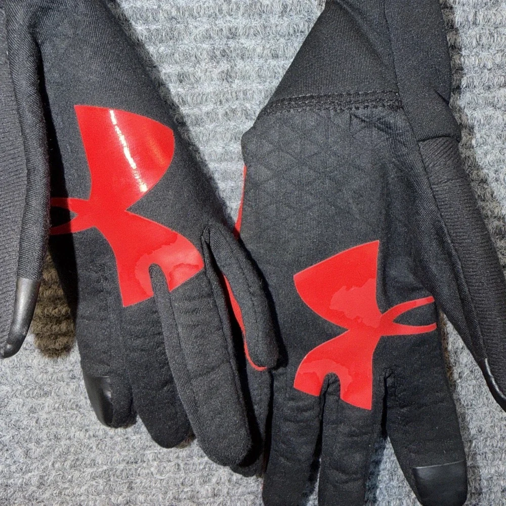 Under Armour youth boys MD sports gloves football baseball black red SZ YMD/JM/M